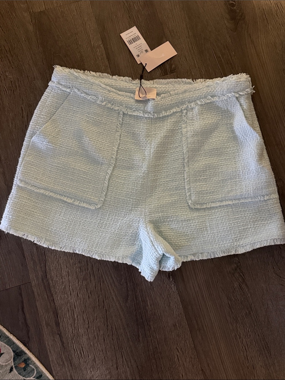 Cinq A Sept Glacial Blue tweed shorts. NEW with tags. 100% cotton
